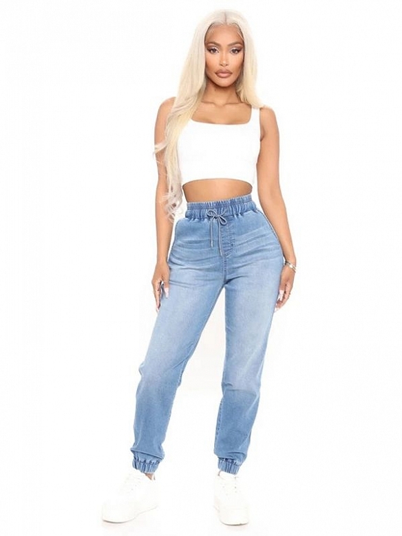 Jeans Leichte Jeans mit hoher Taille HS949