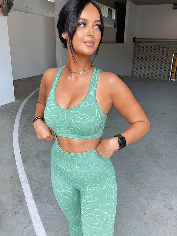 Super dehnbar, feuchtigkeitstransportierend HS825