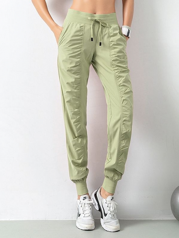 Locker sitzende Laufhose mit Kordelzug HS925