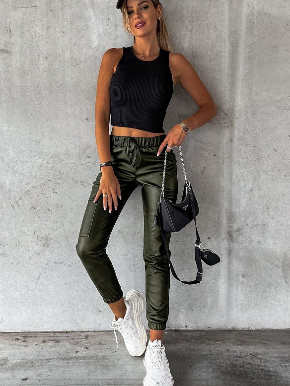 Heiße neue Lederhose HS945