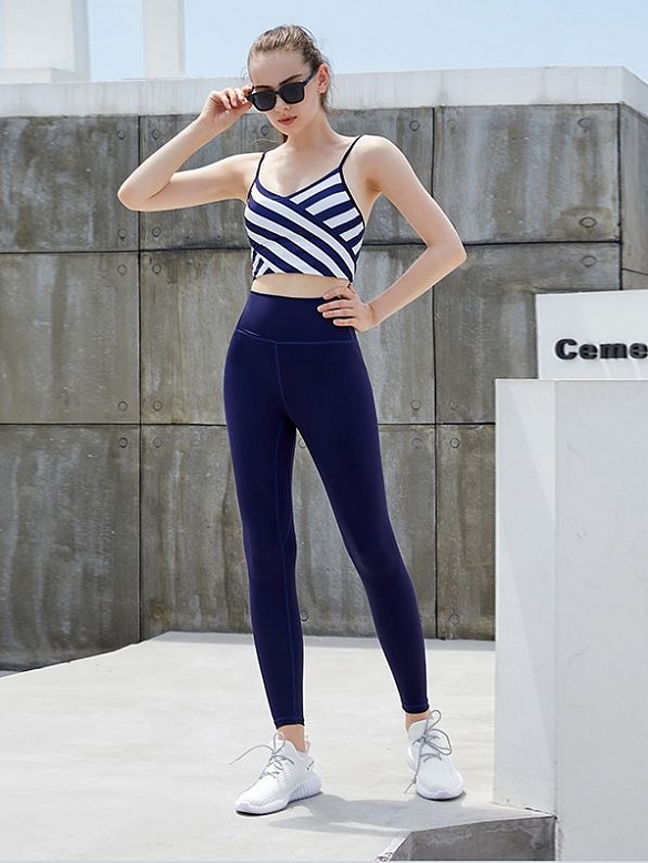 Schönheit zurück laufen Fitness-Studio tragen zweiteilige ST296