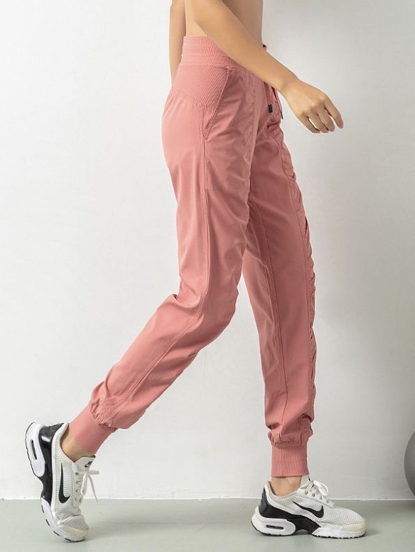 Locker sitzende Laufhose mit Kordelzug HS925